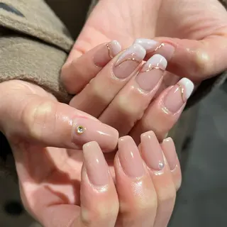 ネイル 鈴木 里奈のネイルデザイン