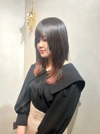 カラー Aya/四条烏丸/ インナーカラーのヘアスタイル