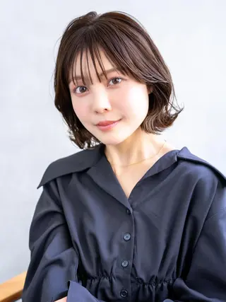 ミディアム EIGHT's札幌 AiRIのヘアスタイル
