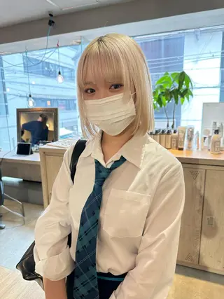 ミディアム カラー 美髪・シールエクステ ホソタニリョウコのヘアスタイル