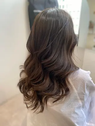 セミロング Emuest(エミュスト)所属・美髪✨Sayaka 髪質改善専門店✨のヘアスタイル