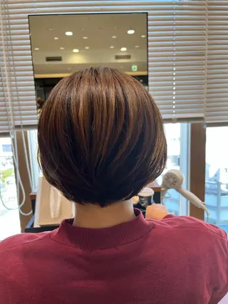 ショート 顔まわりカット 前髪カット安井楽人のヘアスタイル