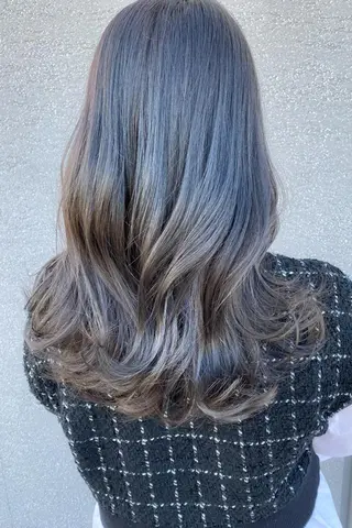 ミディアム amie池袋【アミ】 Minami...のヘアスタイル