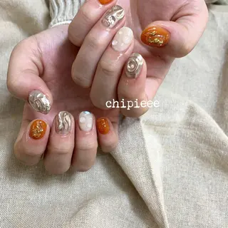 ネイル charme所属・. SHIORIのネイルデザイン