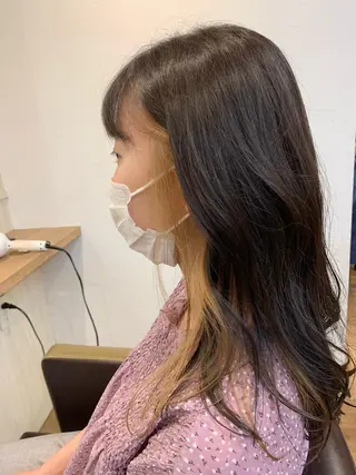 ロング カラー yuri🌼 NUMBER 天王寺のヘアスタイル