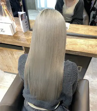 ロング 透明感カラー /Kanon️🫧のヘアスタイル