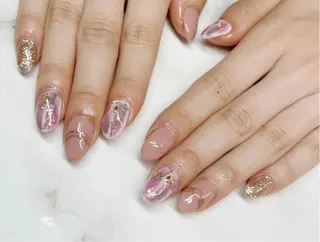 ネイル Lily Roseスタッフ一同のマツエク・マツパデザイン