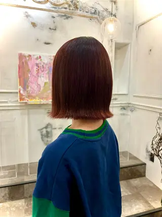 ミディアム カラー comeghead 琴音のヘアスタイル