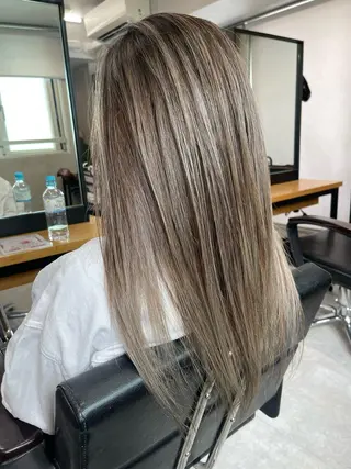 ロング カラー ヘアアレンジ 松井那津子 /ハイライトブリーチのヘアスタイル