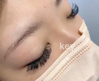 マツエク・マツパ アイデザイナー Key(ケイ)の眉毛・アイブロウイメージ
