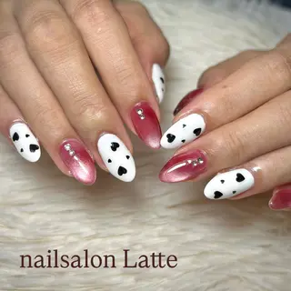 ネイル Nailsalon Latteのネイルデザイン