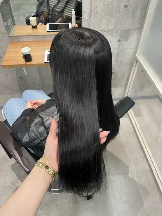 ロング ayano /レイヤー/艶カラーのヘアスタイル