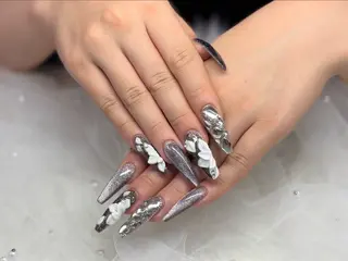 ネイル ANELA サクラのネイルデザイン