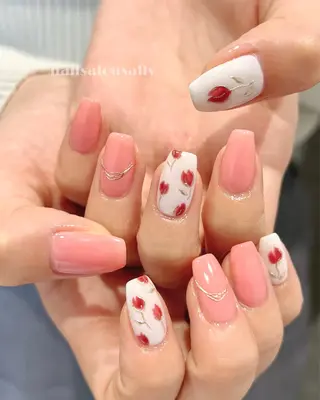 ネイル GO TODAY シェアサロン　原宿Liber店所属・Risa🍒原宿 推し活/ガーリーのネイルデザイン