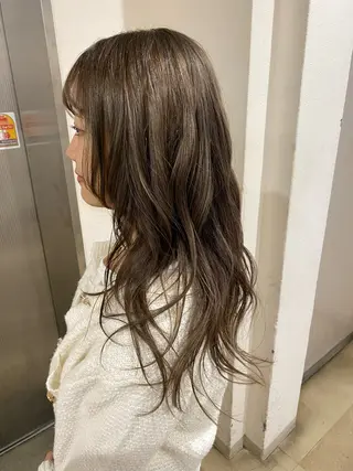 ロング カラー くすみカラー♡ Yuukaのヘアスタイル