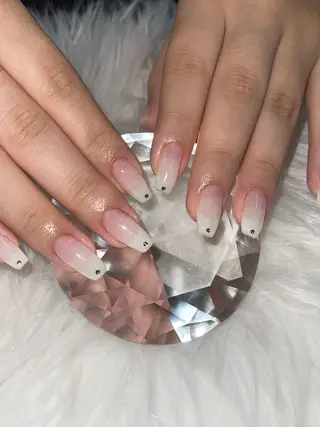 ネイル Basic本厚木店 𝑨𝒀𝑼✨️のネイルデザイン