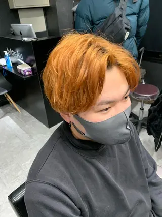 カラー メンズ 倉田 よしきのヘアスタイル