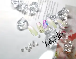 ネイル Leonie misuzu. oのネイルデザイン