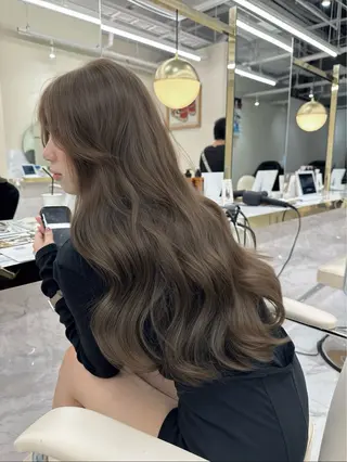 ロング カラー 透明感カラー/ ナチュラル/toaのヘアスタイル
