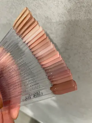 ネイル NOA⌇ para gelのネイルデザイン