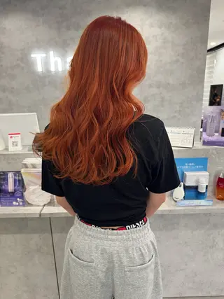 ロング カラー ThairD所属・ThairD 清家凪のヘアスタイル
