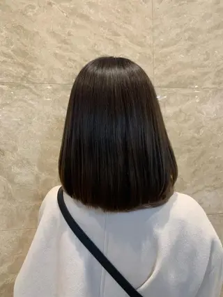 ミディアム カラー 中島 由理菜のヘアスタイル