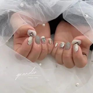 ネイル grandir所属・grandir🦋 MOMOKAのネイルデザイン