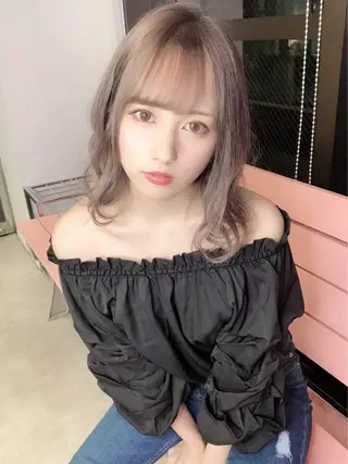 ショート カラー ハイトーン/ウルフ /小澤凌祐🦕のヘアスタイル