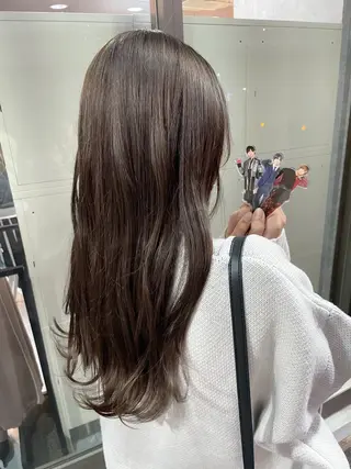 ロング カラー イワタ マハ/ minim hairのヘアスタイル