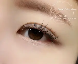 マツエク・マツパ BeautySalon Mieux所属・《まつげ専門店》 🎀ミュウ🎀のマツエク・マツパデザイン