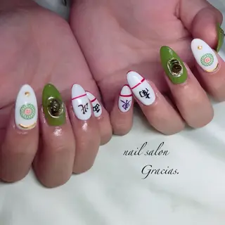 ネイル Gracias. rieのネイルデザイン