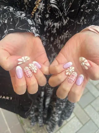 ネイル マツイ ハルカのヘアスタイル