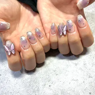 ネイル 野々山 亜美のネイルデザイン