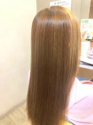 ロング 加藤 実穂のヘアスタイル
