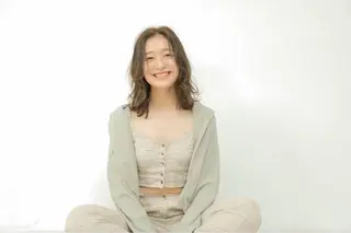 セミロング 野村 朋生のヘアスタイル