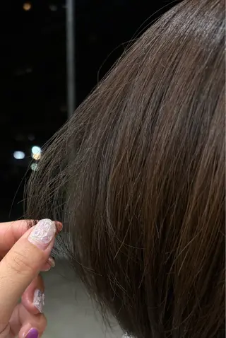 ショート カラー 伊藤 ゆいなのヘアスタイル