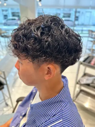 パーマ メンズ エスポワール所属・YUSHI HORIUCHIのヘアスタイル