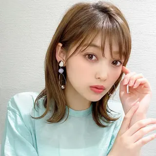 ミディアム カラー パーマ モテ髪×トレンド💕 小顔レイヤー 金井のヘアスタイル