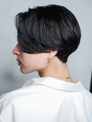 ミディアム MEN'S HAIR SENSE BLUE渋谷宇田川交番前所属・モモ 渋谷メンズ特化美容師のヘアスタイル