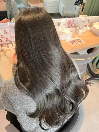 セミロング オタク美容師🛍/ 酸性ストレート/艶髪のヘアスタイル