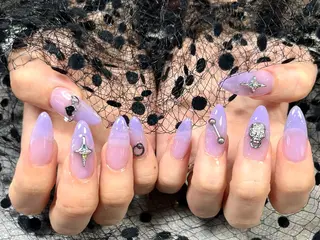 ネイル Salute本店 🦋仲原里佳のネイルデザイン