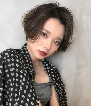 ココバイファニック 関内のヘアスタイル