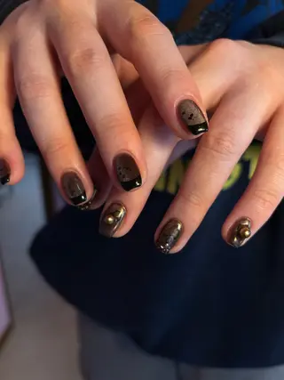 ネイル ニコネイル三軒茶屋店所属・yui nailのネイルデザイン