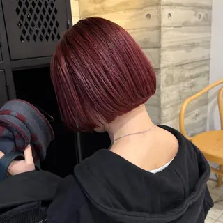 カラー RINA .のヘアスタイル