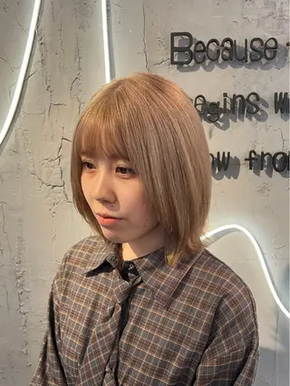 ショート カラー ブリーチカラー🫧 いぐち しょうた🫧のヘアスタイル