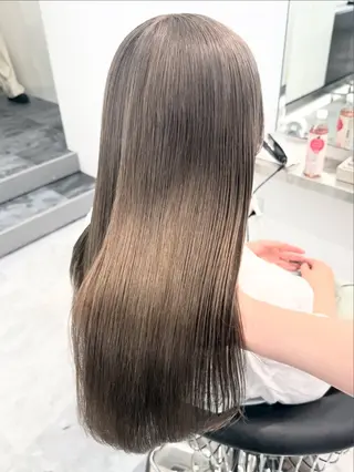 ロング カラー Parve  Mix 🫧梶川虹のヘアスタイル