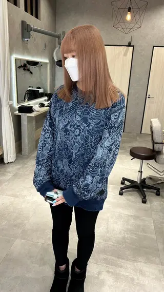カラー 杉森 蘭琉のヘアスタイル