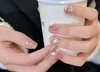 ネイル LEDアイラッシュ ∩_∩アオイのマツエク・マツパデザイン