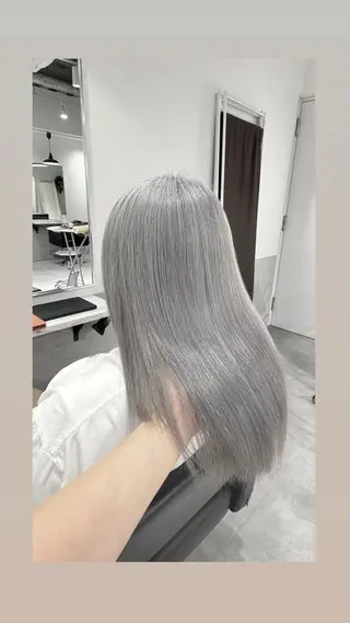 セミロング カラー バレイヤージュ/ ハイライトꔛyumeのヘアスタイル