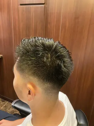 メンズ ヒロ銀座 名駅西口店のヘアスタイル